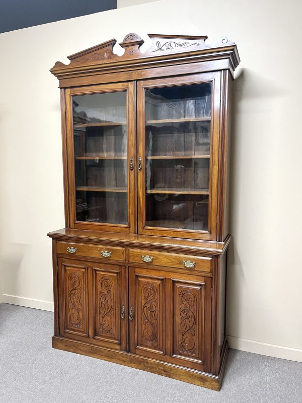 Edwardian Walnut Bookcase, c.1900