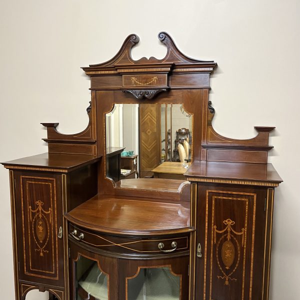 Fine English Edwardian Display Sideboard