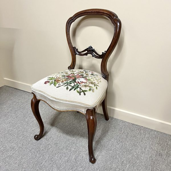A Fine Walnut Victorian Chair