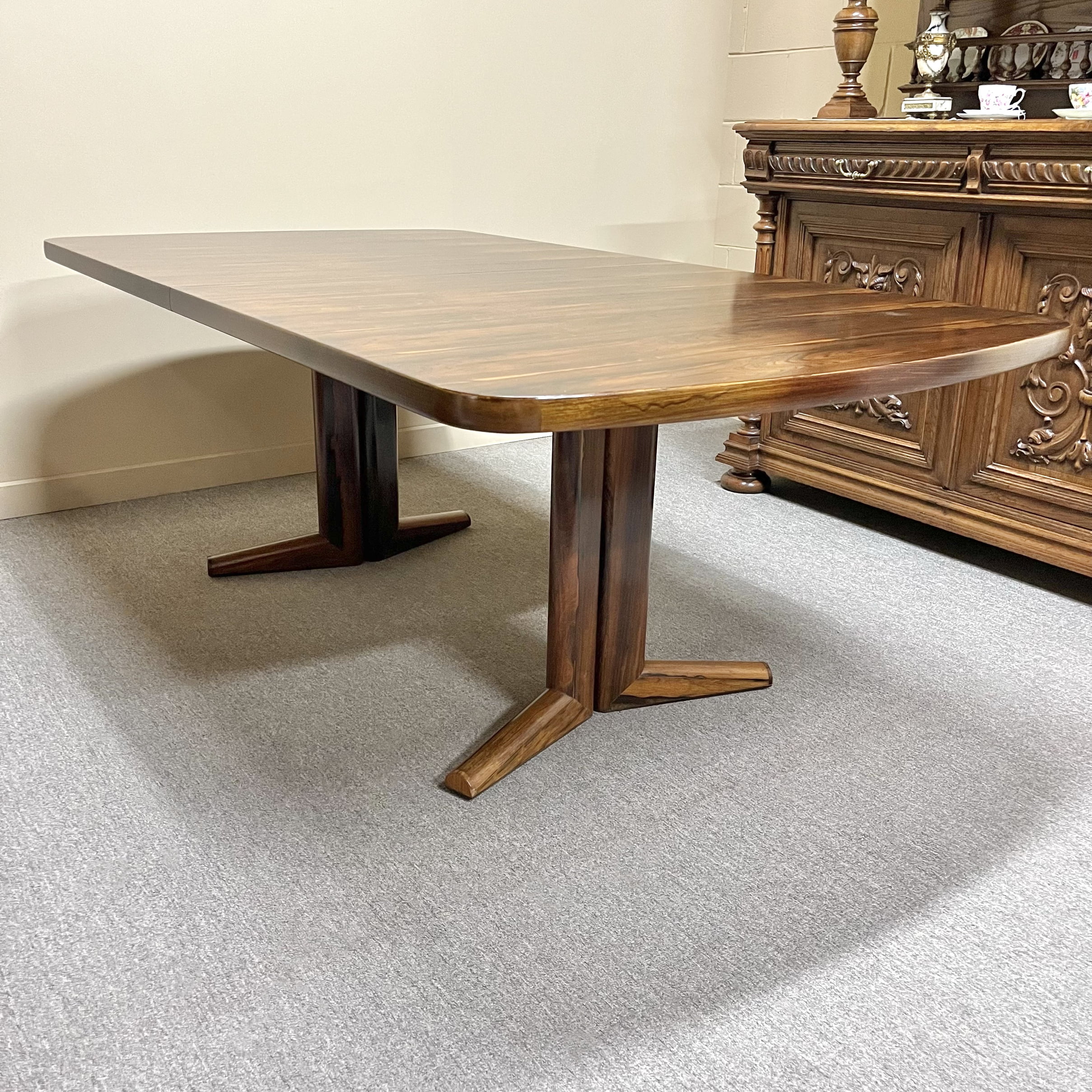 Gordon Russell Rio Rosewood Dining Table