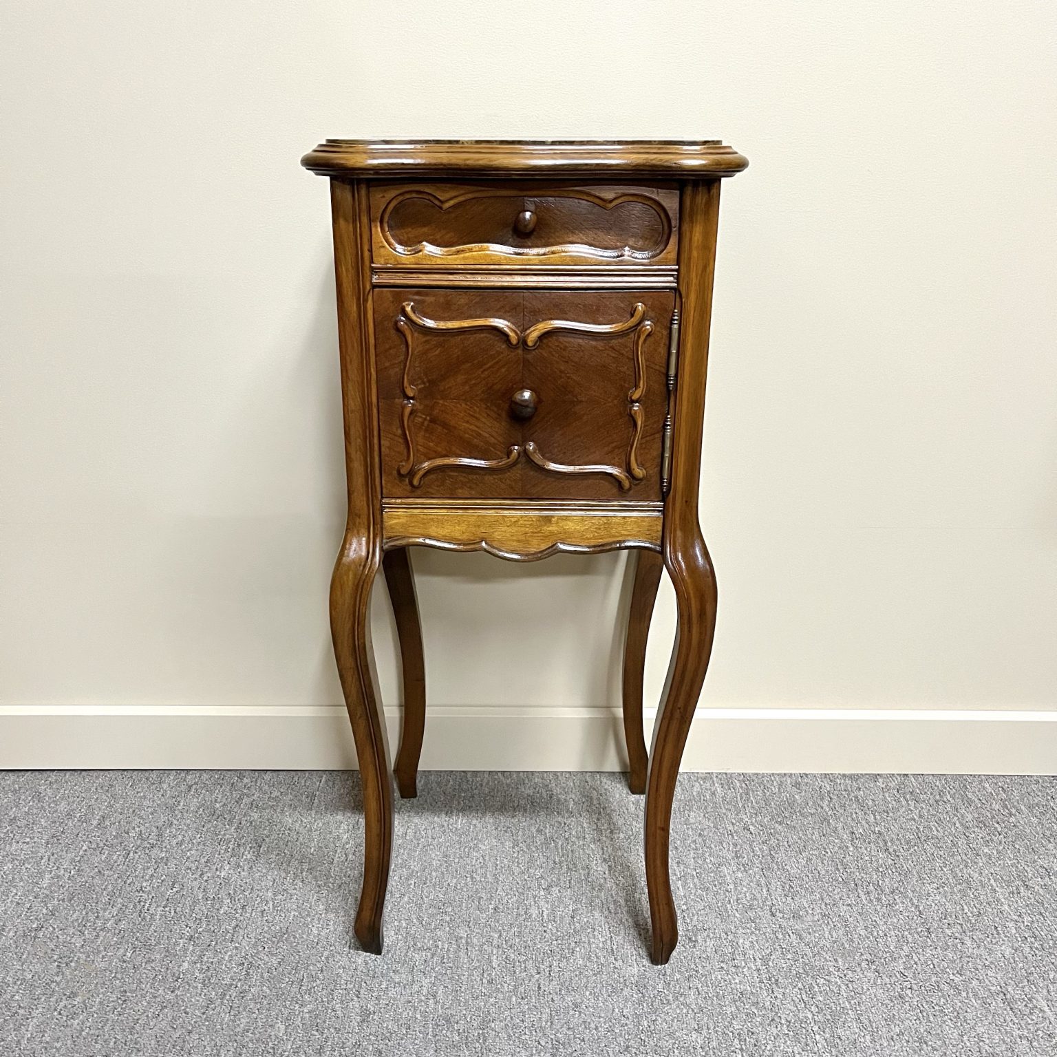 Australian & French Antique Furniture Melbourne Nostalgia Antiques
