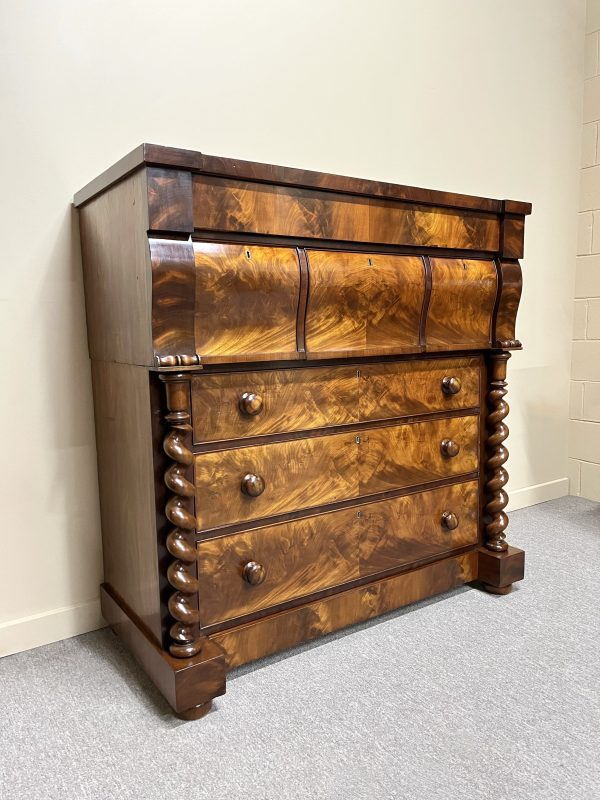 Impressive Flame Mahogany Scottish Chest