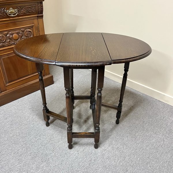 1920's Small Oak Gateleg Table