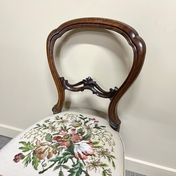 A Fine Walnut Victorian Chair