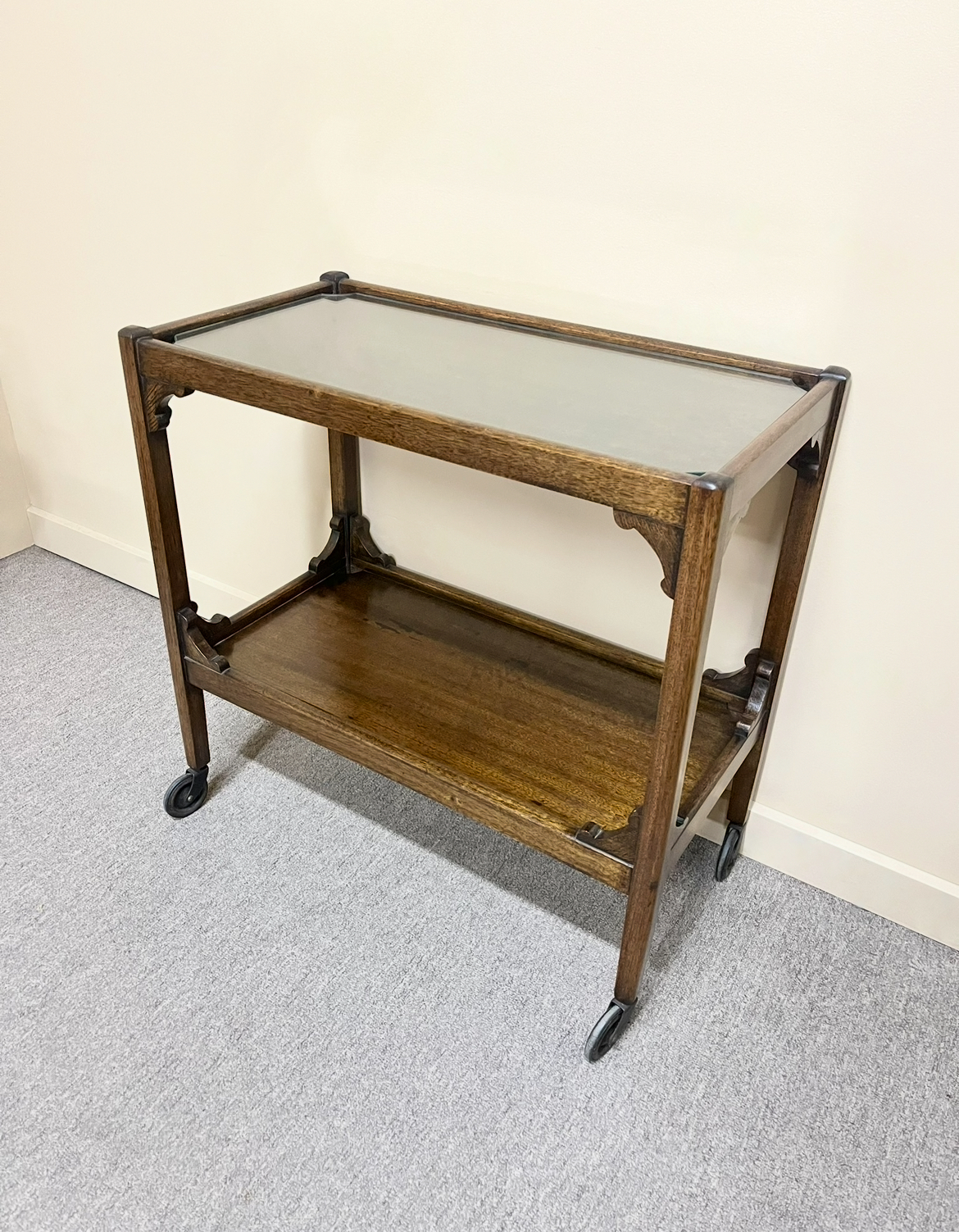 1930's 2-Tier Drinks Trolley 1930's 2-Tier Drinks Trolley