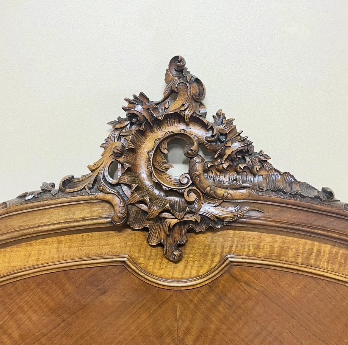 Fine French Louis XV Style Double Bed Fine French Louis XV Style Double Bed