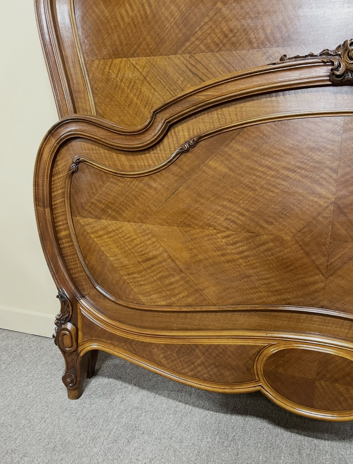 Fine French Louis XV Style Double Bed Fine French Louis XV Style Double Bed