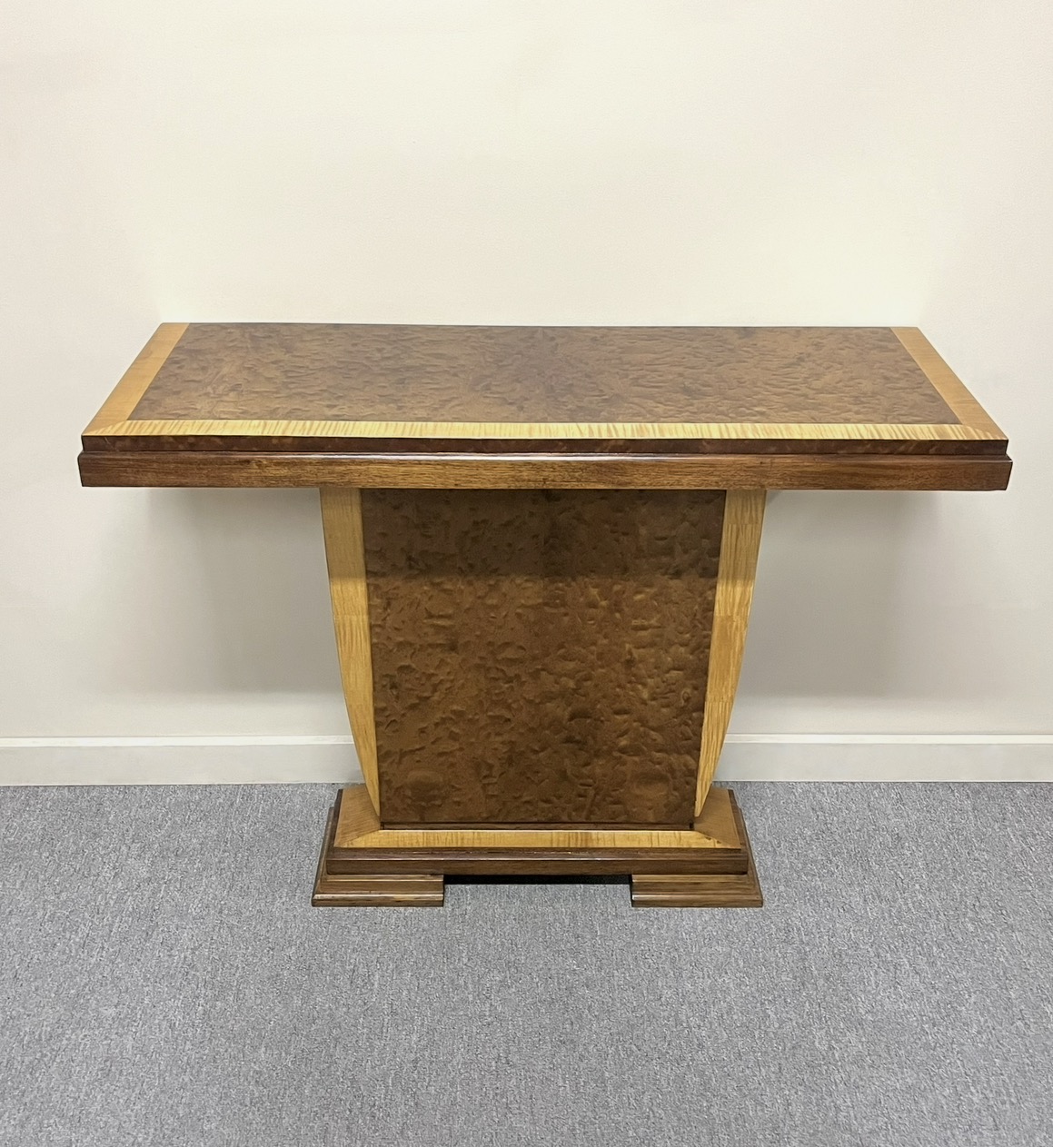 French Art Deco Hall Table French Art Deco Hall Table