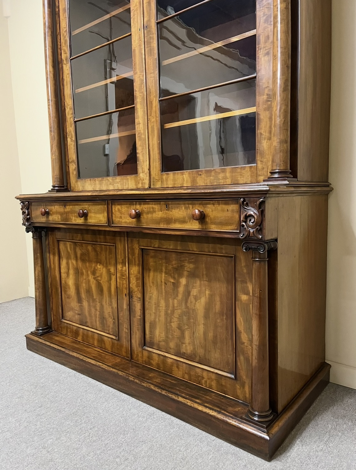 Fine English Mahogany Bookcase c.1840 Fine English Mahogany Bookcase c.1840