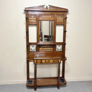 Late 19th Century Walnut Hallstand Late 19th Century Walnut Hallstand