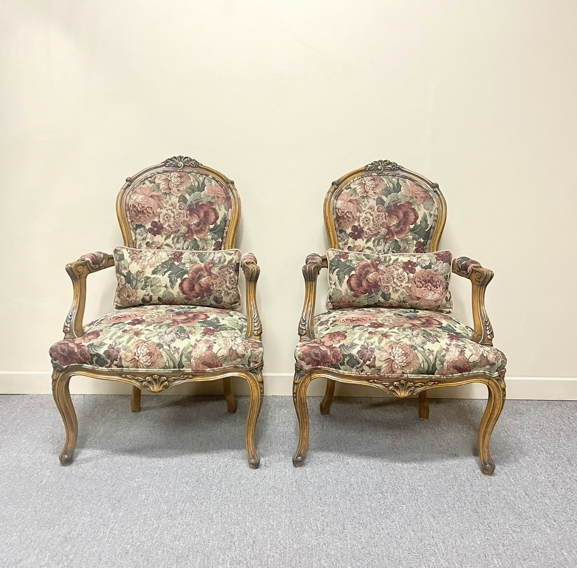 Pair of French Vintage Louis XV Style Fauteuils Pair of French Vintage Louis XV Style Fauteuils