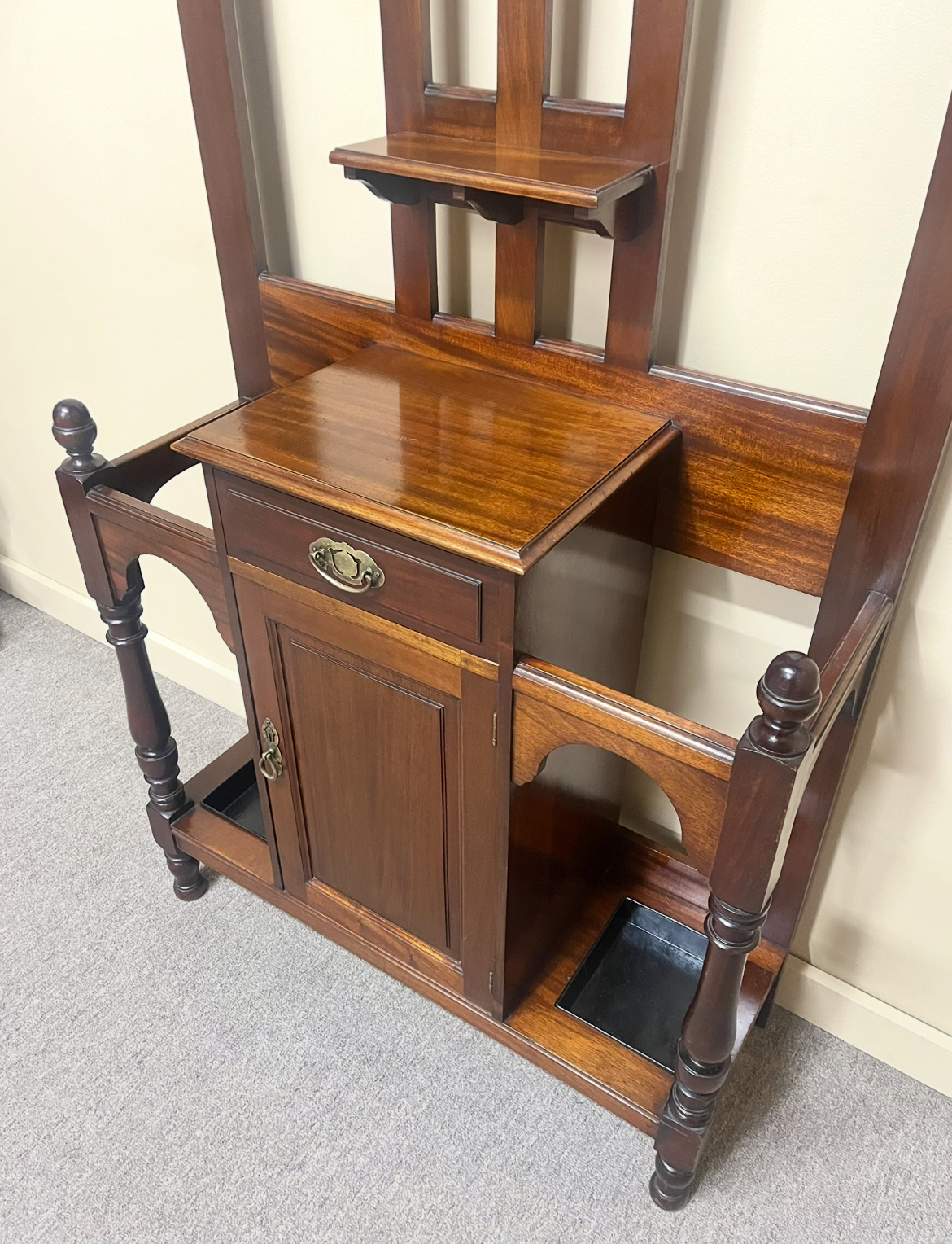 English Arts & Crafts Mahogany Hallstand English Arts & Crafts Mahogany Hallstand