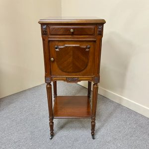 Fine French Mahogany Bedside Cabinet Fine French Mahogany Bedside Cabinet