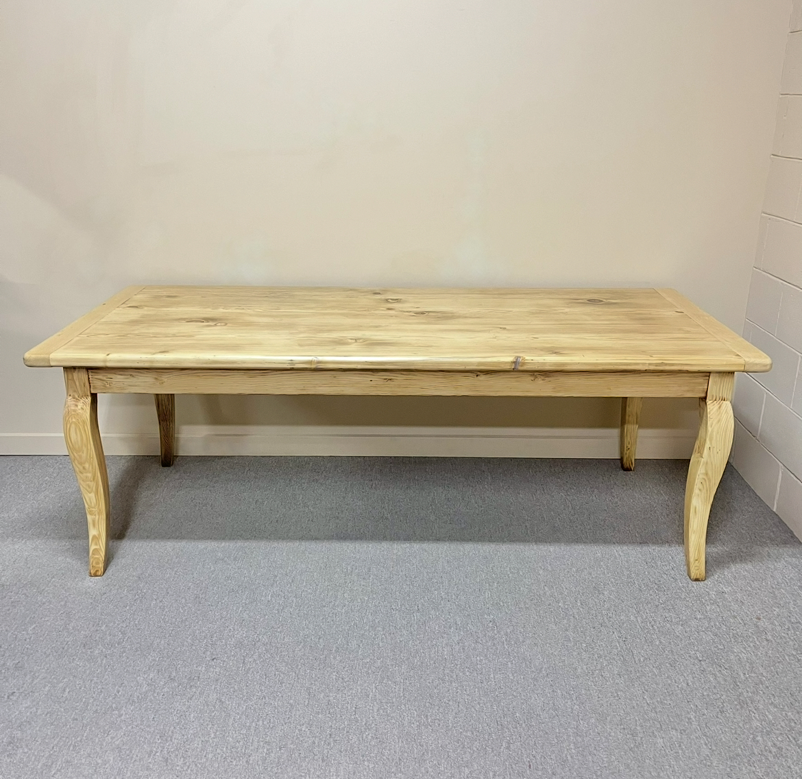 Vintage Pine Farm Table Vintage Pine Farm Table