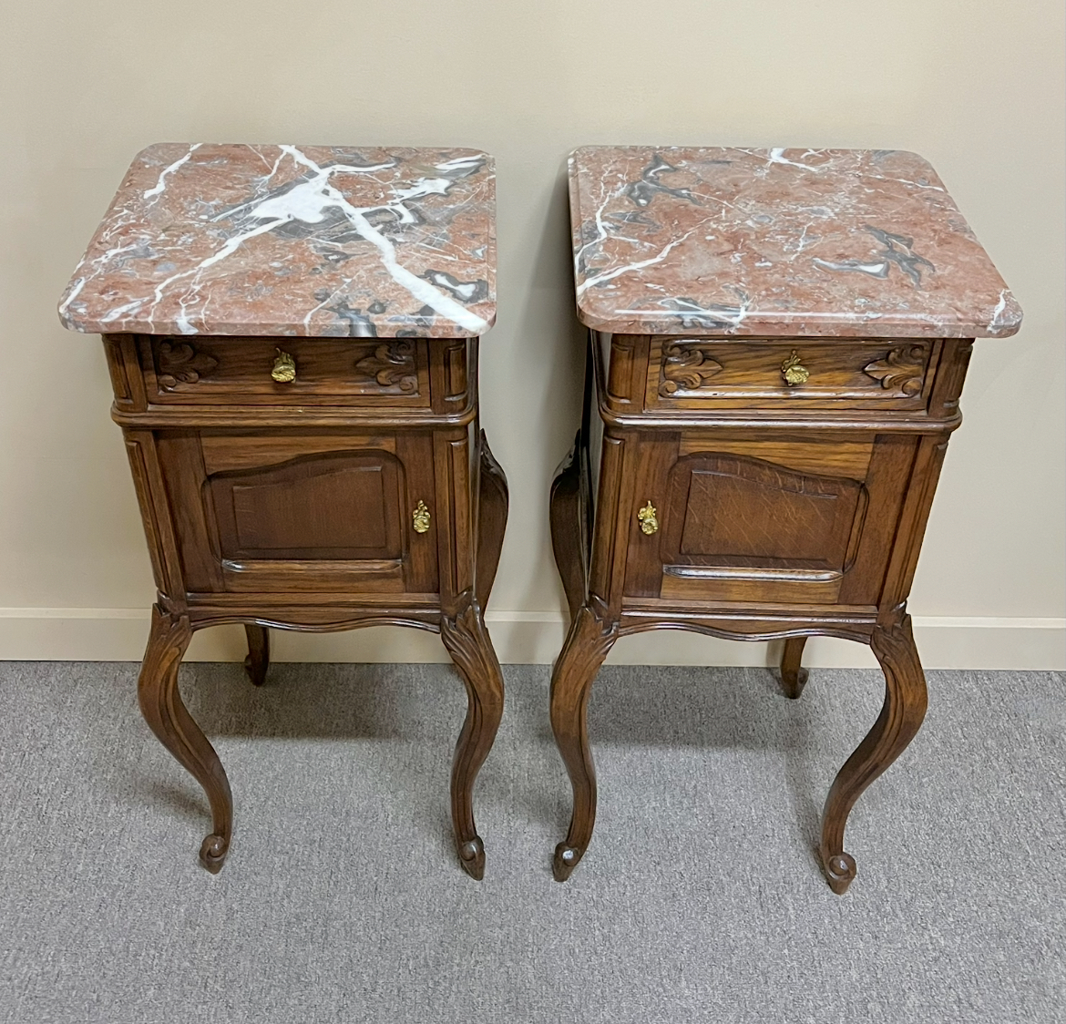 Pair of French Oak Bedside Cabinets Pair of French Oak Bedside Cabinets